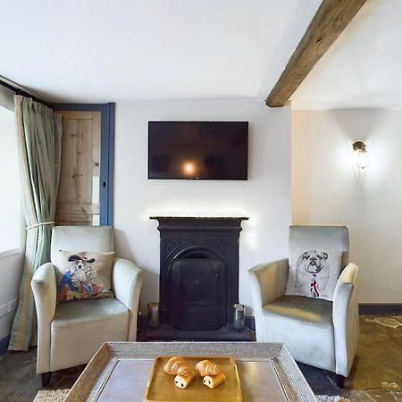 Cosy Cottage In Moreton-In-Marsh Exteriör bild